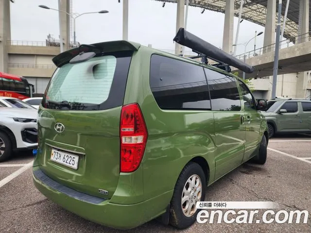 Hyundai Starex 2010 thumb 3