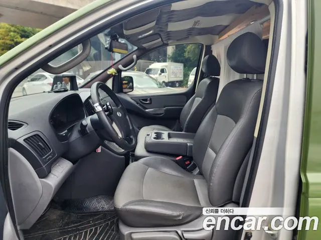 Hyundai Starex 2010 thumb 6