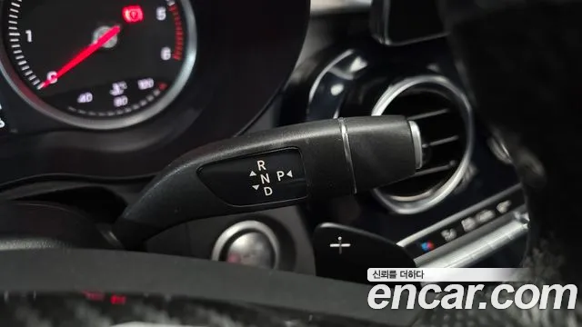 Mercedes-Benz GLC 2017 thumb 9