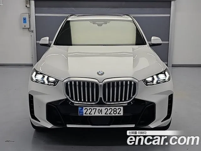 BMW X5 2023 thumb 2
