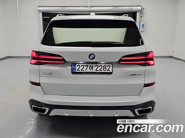 BMW X5 2023 thumb 3