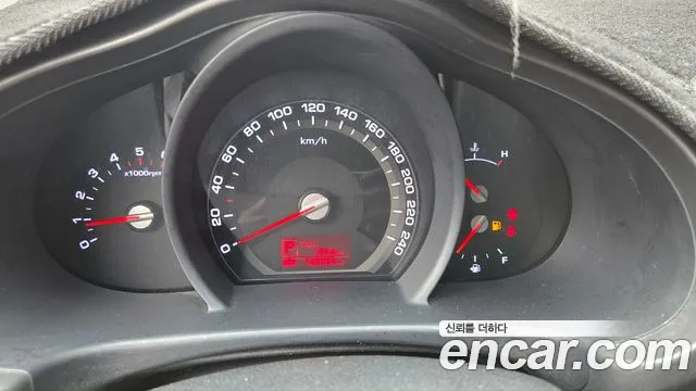 Kia Sportage 2010 thumb 8