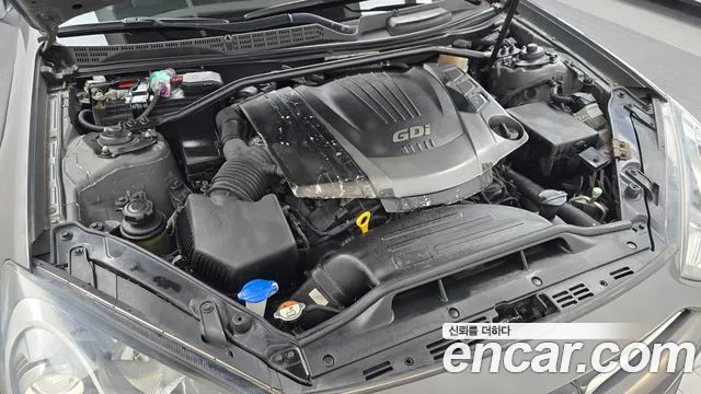 Hyundai Genesis 2012 thumb 6