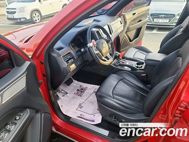KG_Mobility_Ssangyong Rexton 2019 thumb 10