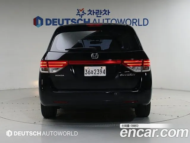 Honda Odyssey 2014 thumb 4