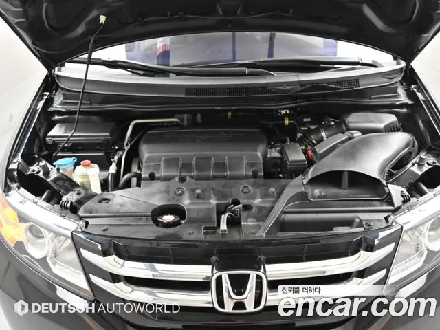 Honda Odyssey 2014 thumb 6