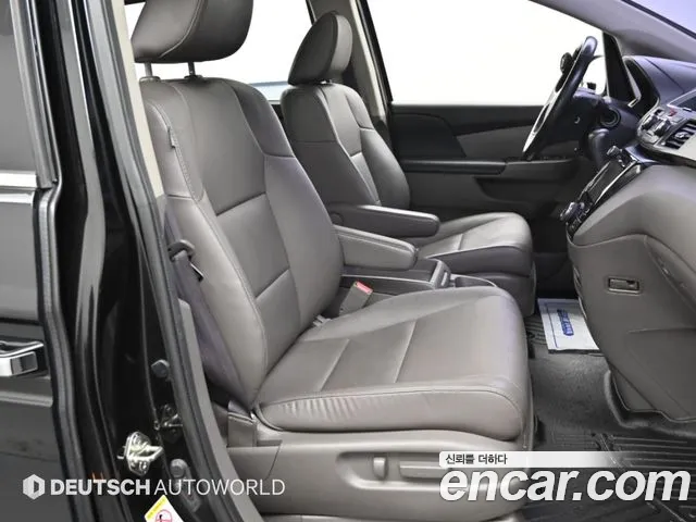Honda Odyssey 2014 thumb 10