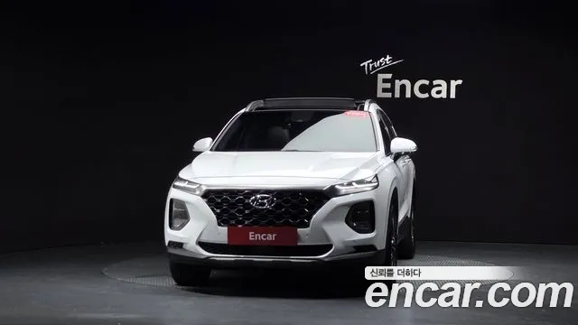 Hyundai Santa Fe 2018 thumb 2