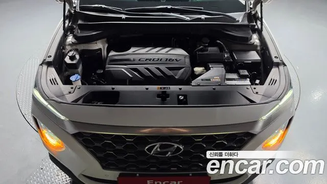 Hyundai Santa Fe 2018 thumb 5