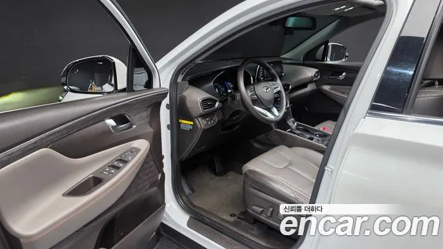 Hyundai Santa Fe 2018 thumb 9