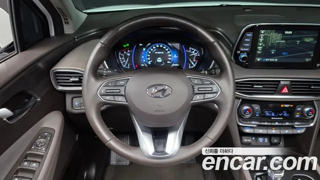 Hyundai Santa Fe 2018 thumb 12