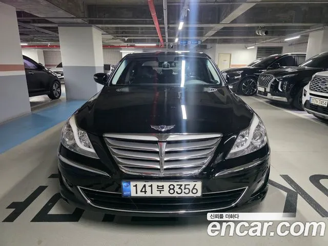 Hyundai Genesis 2011 thumb 2