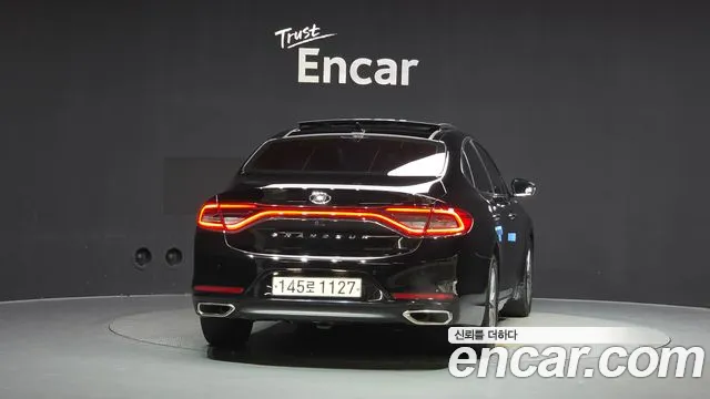 Hyundai Grandeur 2017 thumb 4