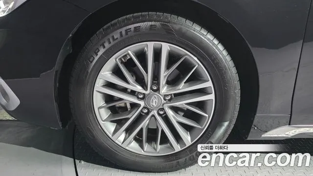Hyundai Grandeur 2017 thumb 5