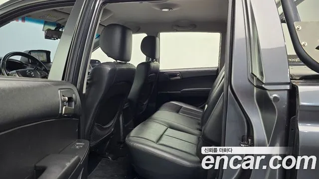 KG_Mobility_Ssangyong KORANDO 2017 thumb 12