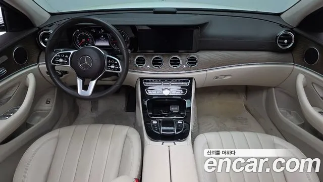 Mercedes-Benz E-Класс 2019 thumb 7
