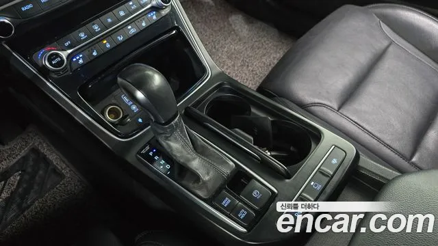 Hyundai Grandeur 2018 thumb 9