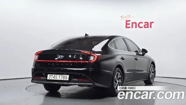 Hyundai Sonata 2021 thumb 2