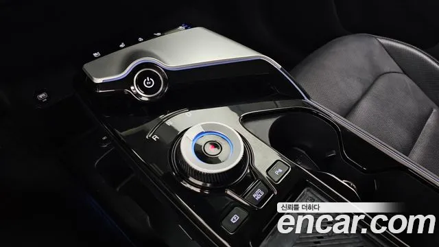 Kia EV6 2023 thumb 9