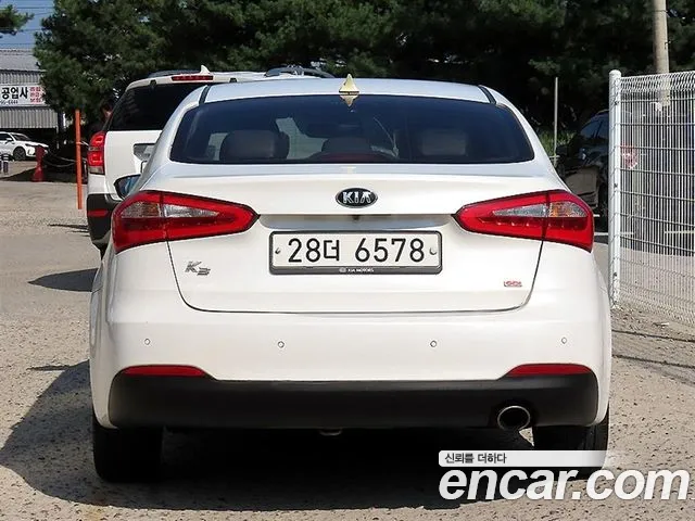 Kia K3 2013 thumb 4