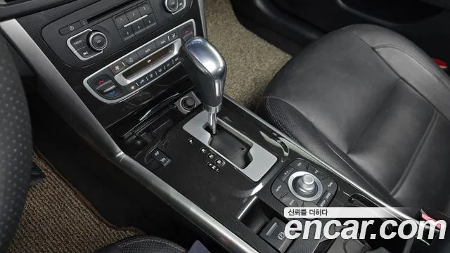 Renault-KoreaSamsung SM5 2016 thumb 9