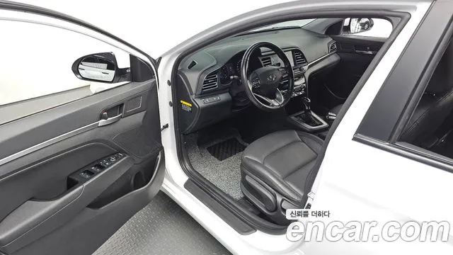 Hyundai Avante 2019 thumb 10