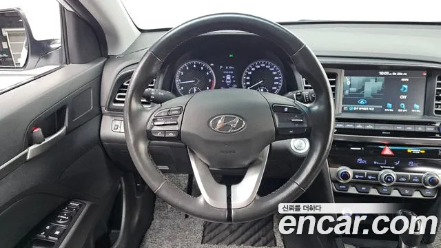 Hyundai Avante 2019 thumb 12