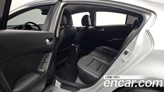 Kia K3 2014 thumb 11