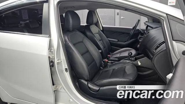 Kia K3 2014 thumb 12