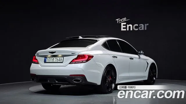 Genesis G70 2019 thumb 2