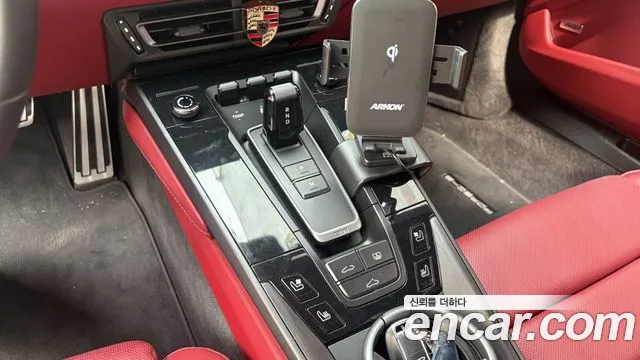 Porsche 911 2022 thumb 7