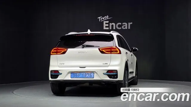 Kia Niro 2021 thumb 4