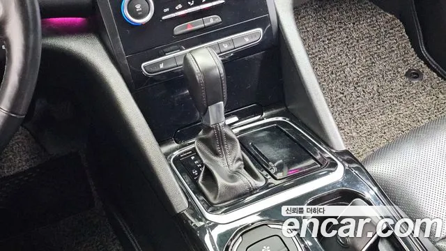 Renault-KoreaSamsung Megane 2016 thumb 9