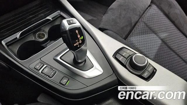 BMW 1-Series 2017 thumb 9