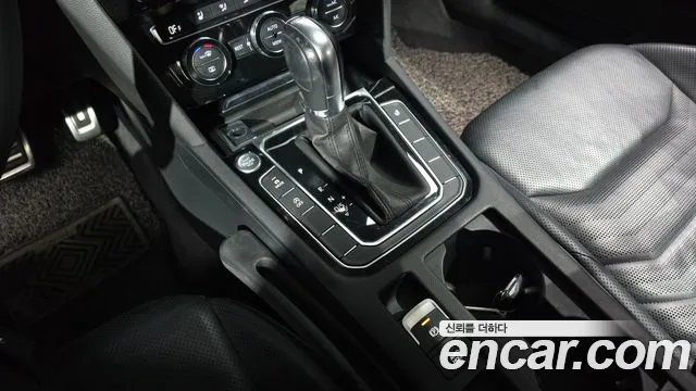 Volkswagen Arteon 2019 thumb 9