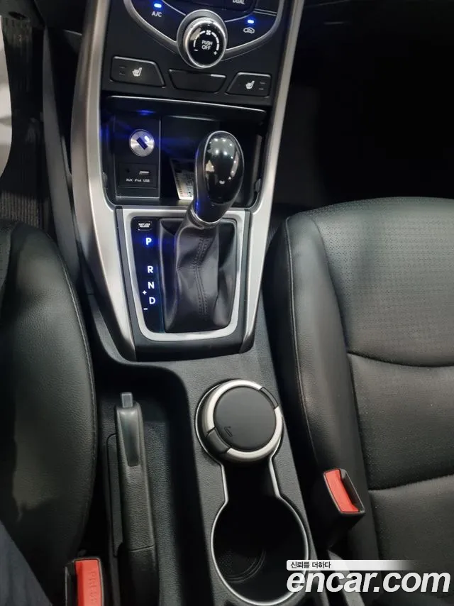 Hyundai Avante 2014 thumb 7
