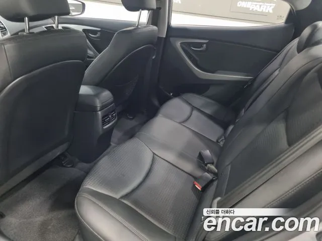 Hyundai Avante 2014 thumb 12