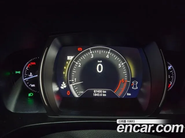 Renault-KoreaSamsung Koleos 2020 thumb 8
