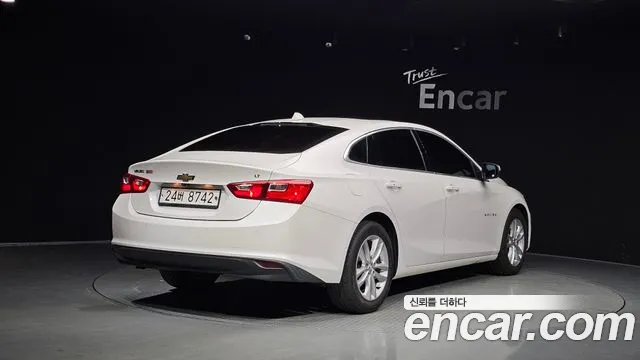 ChevroletGMDaewoo Malibu 2017 thumb 2