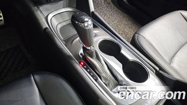 ChevroletGMDaewoo Malibu 2017 thumb 9