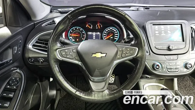 ChevroletGMDaewoo Malibu 2017 thumb 12