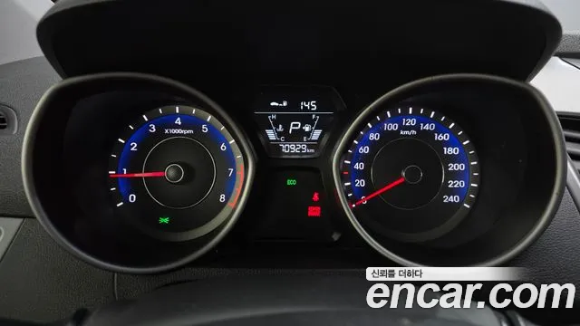 Hyundai Avante 2014 thumb 8