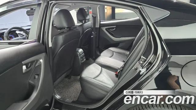 Hyundai Avante 2014 thumb 11