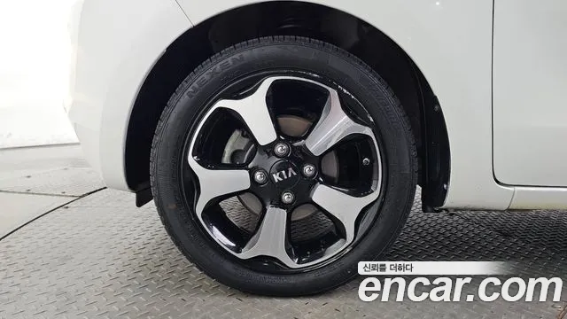 Kia Ray 2017 thumb 5