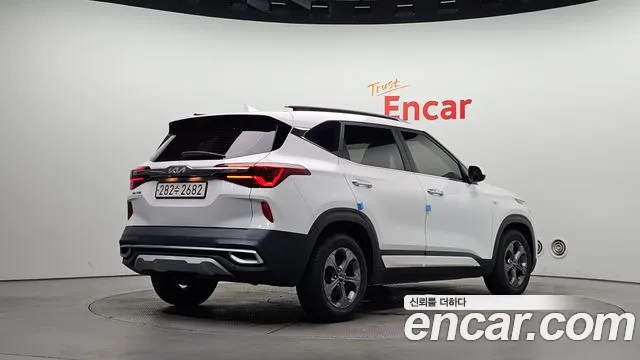 Kia Seltos 2022 thumb 2