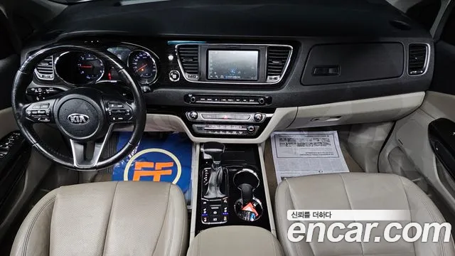 Kia Carnival 2019 thumb 7