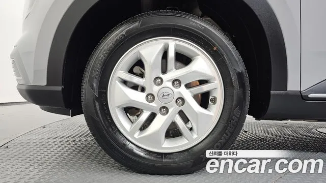 Hyundai Venue 2024 thumb 4