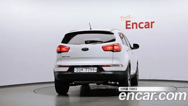 Kia Sportage 2013 thumb 4