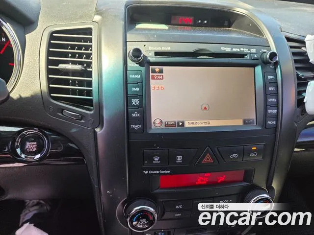 Kia Sorento 2011 thumb 9