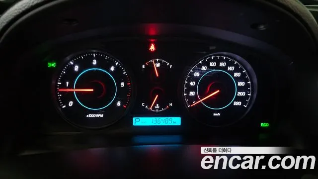 ChevroletGMDaewoo Captiva 2012 thumb 8